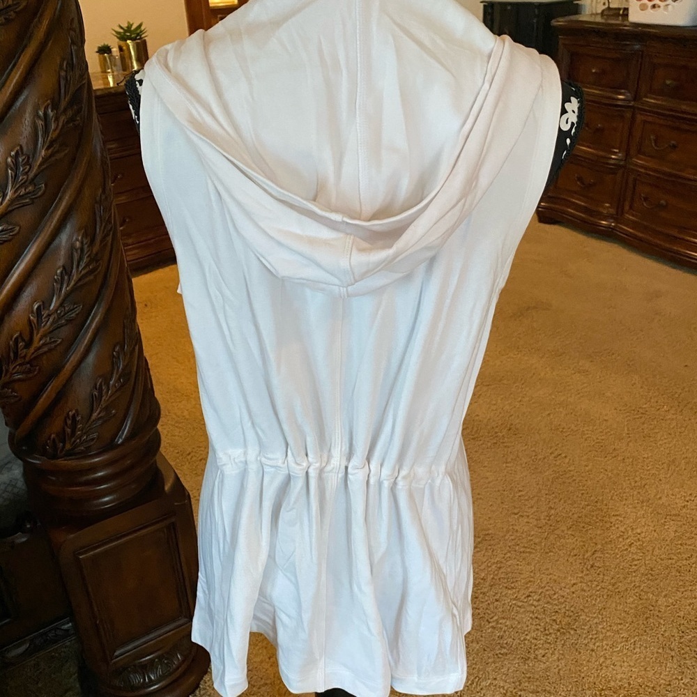 Fabletics Vest - Picture 3 of 3